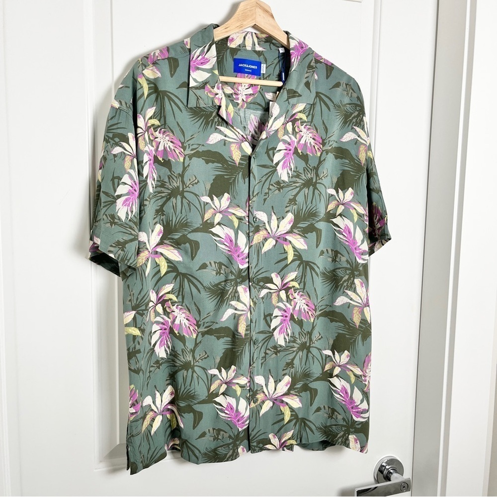 NWT Jack & Jones Green & Pink Floral Hawaiian Button-Down Shirt - Large - Picture 6 of 16
